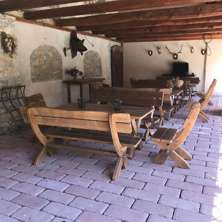Zamecek Zdiky - Moderni Velky Apartman Bujanov Экстерьер фото